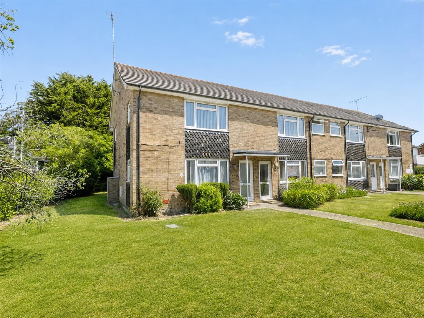 Goring Street, Goring-by-Sea, BN12 5AB