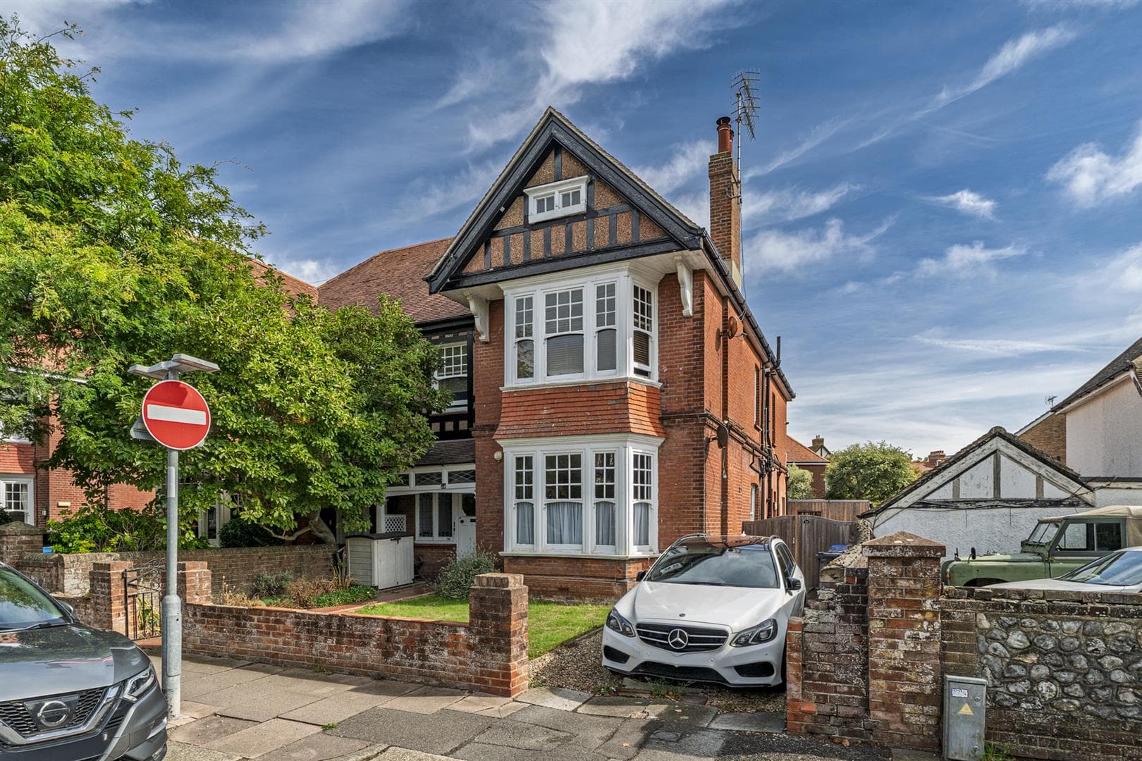 Shakespeare Road, Worthing, BN11 4AR